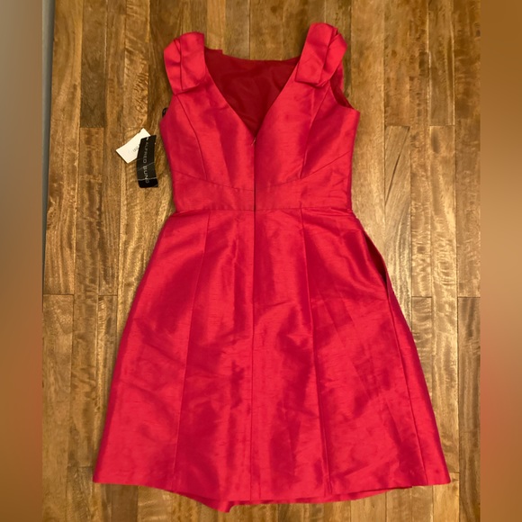 NWT Alfred Sung cherry red (sangria) cocktail dress, size 8 production sample - Picture 4 of 6